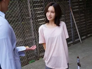 Beautiful Landlady & Lucky Student Affair | Minami Kojima